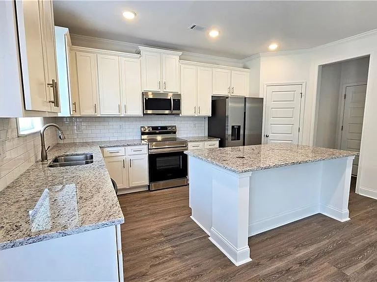 7372 Rocklin Ln — Photo 15