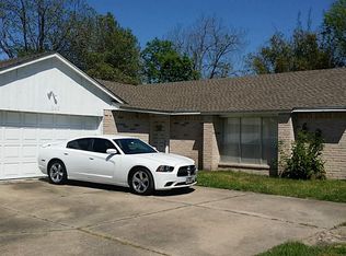 11843 Spruce Mountain Dr, Houston, TX 77067