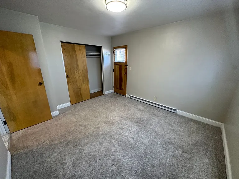 N87W16564 Appleton Ave.(6 Unit) — Photo 2