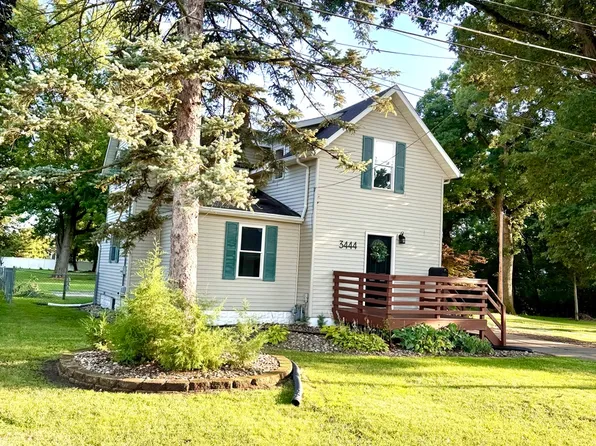3444 19th Ave, Moline, IL 61265