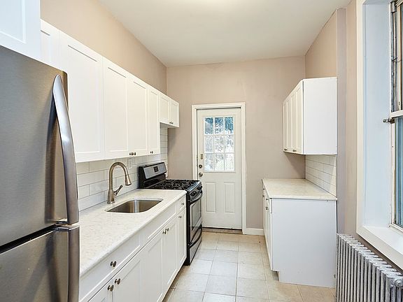 3rd image of 57 Troutman St APT 1
