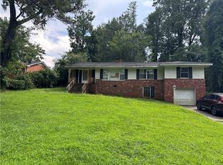 3687 Chavers Pl, Stone Mountain, GA 30083