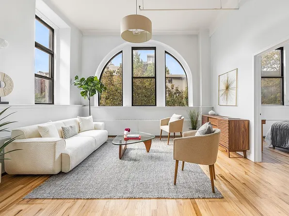 259 21st St APT 2E, Brooklyn, NY 11215
