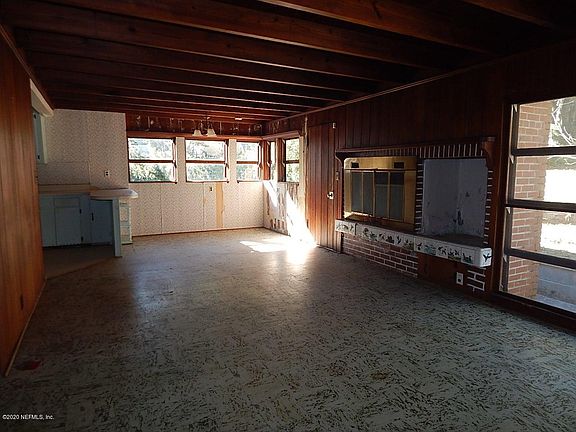 3rd image of 504 S 15th St