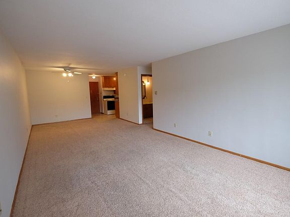 5th image of 1759 Grand Ave APT 203