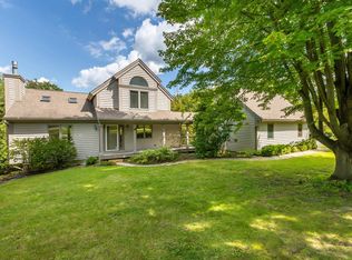 4 Appaloosa Ln, Galena, IL 61036