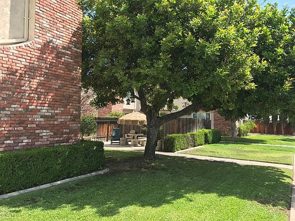 2nd image of 656 Lemar Park Dr APT C