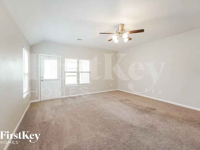 134 Piney Ptwy — Photo 2