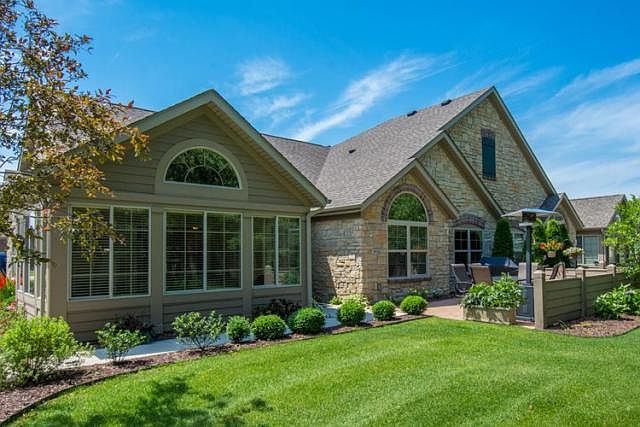 1st image of 3526 Sutton Dr #48