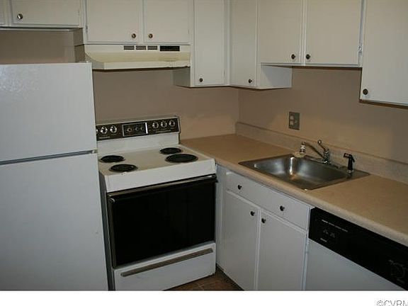5th image of 210 N Stafford Ave #U8