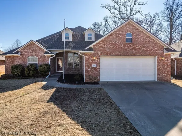 1546 Fianna Pl, Fort Smith, AR 72908