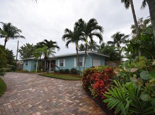 3010 Pine Tree Ln, Boynton Beach, FL 33435