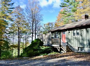 15 Reservoir Rd, Richmond, MA 01254