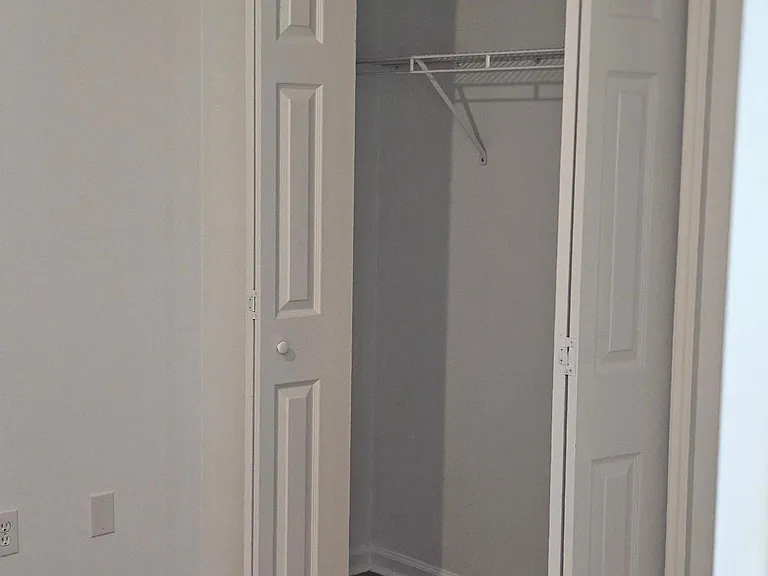 211 Mesa Ln — Photo 31