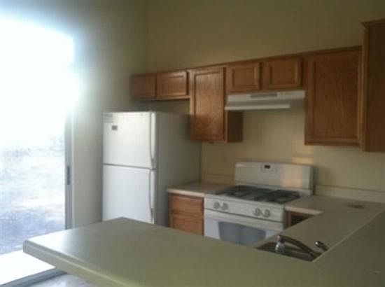 2nd image of 9304 Vista Del Valle Ct SW
