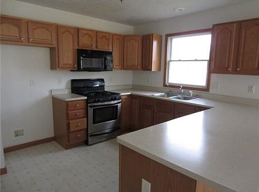 2nd image of 58608 Hidden Springs Dr