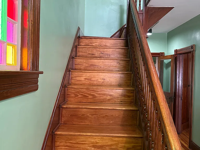514 S Cameron St — Photo 16