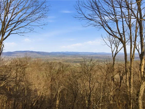 424 Sanderlin Mountain Dr, Big Canoe, GA 30143