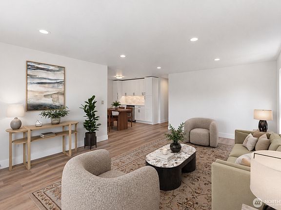 3rd image of 1112 Brook Drive