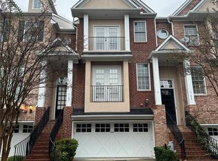 1027 Emory Parc Pl, Decatur, GA 30033