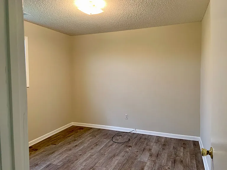 16998 Carter Cir — Photo 5