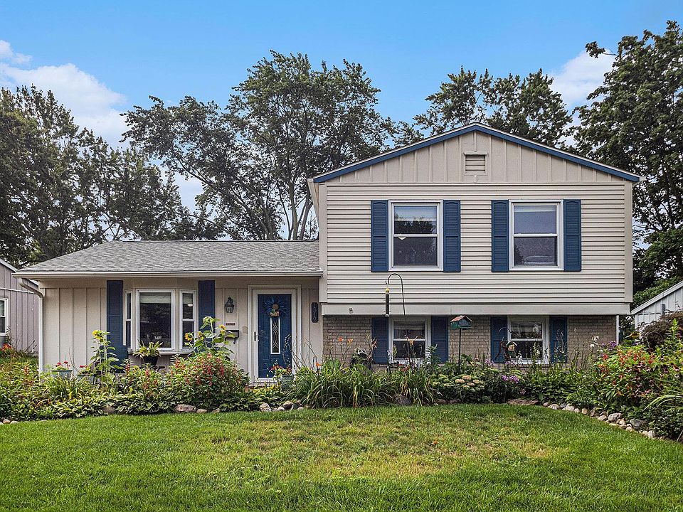 1st image of 1512 Oakdale Dr