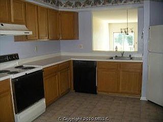 2nd image of 9627 Horsham Dr