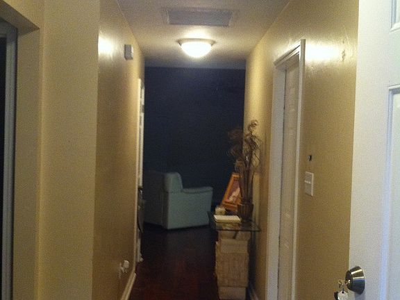 5th image of 4437 Wesley Dr