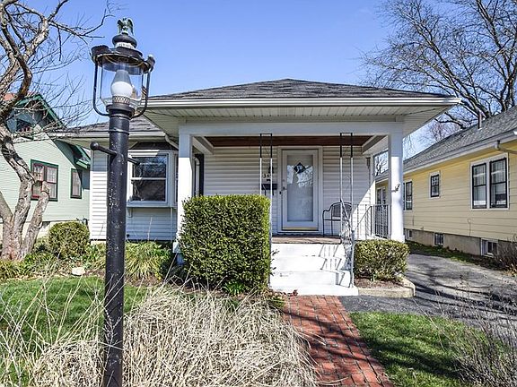 2nd image of 349 Monteray Ave