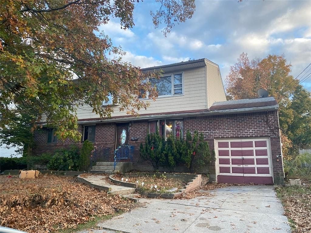 22 Joyce Lane, Commack, NY 11725 Zillow