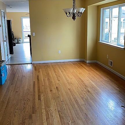 5th image of 48 Talarico Ct