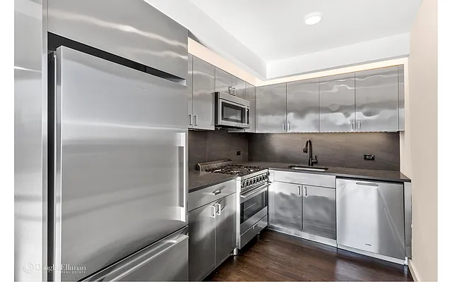 Rented by Douglas Elliman | media 21