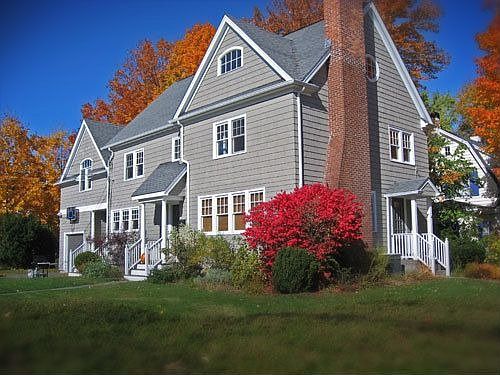 View from corner of May and Fair Oaks Park