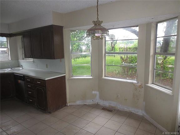 4th image of 7013 S 254 East Ave