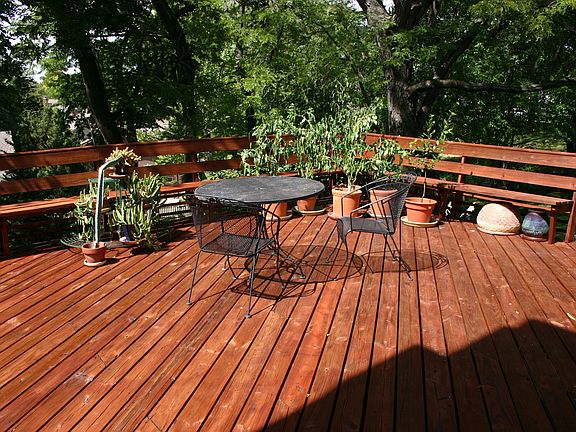 Main Deck Off Kitchen 585 sq.ft.