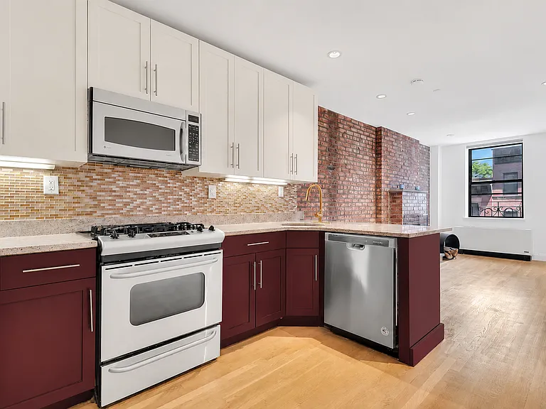 256 W 123rd St #5B — Photo 14