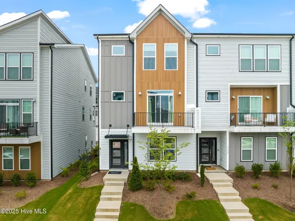 2132 Big Falls Drive, Wendell, NC 27591