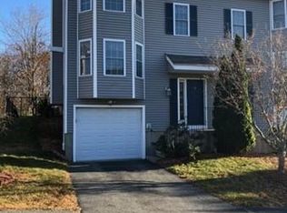 50 Nutmeg Dr, Worcester, MA 01603