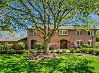 2423 The Strand, Northbrook, IL 60062