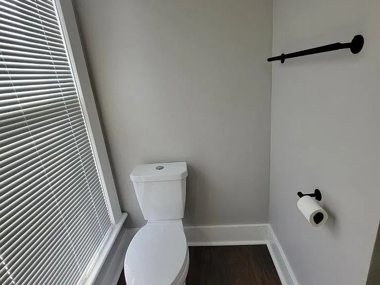 714 Union St #A — Photo 13