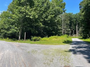 Gate 3 Cove Creek Rd #31, Bastian, VA 24314