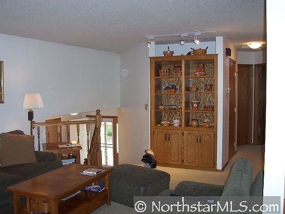 Split-entry, living room