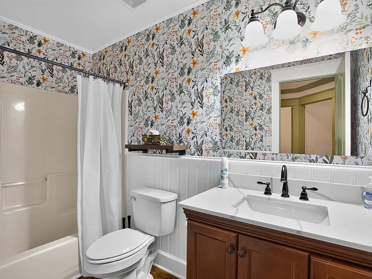11880 Provident Dr — Photo 5