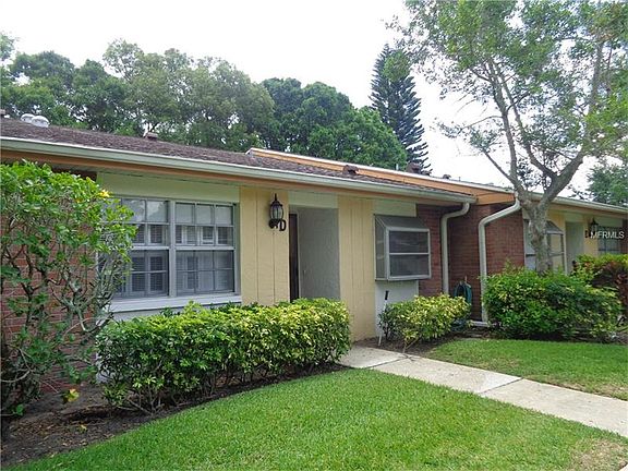 2nd image of 2264 Lark Cir W APT D