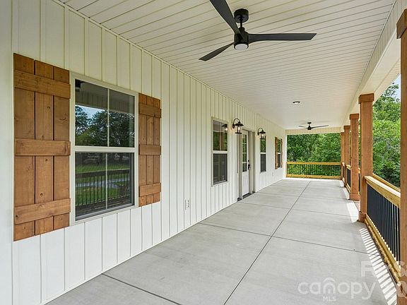 5th image of 3914 Mullis Newsome Rd