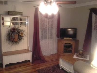 4th image of 148 Reichart Ave