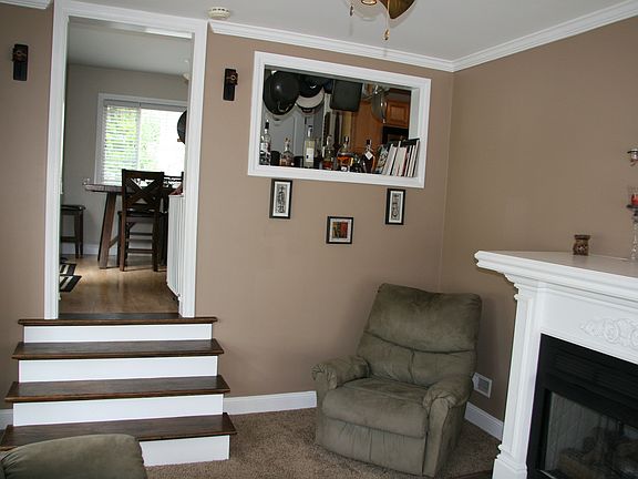 Family Room \ Sun Room