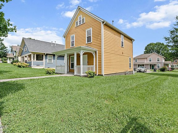 3rd image of 1614 Gross Ave