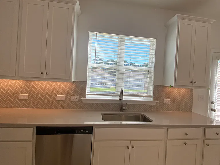 2722 Dreycott Ln — Photo 34