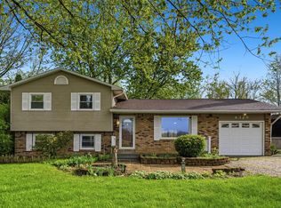 4326 Hursh Rd, Fort Wayne, IN 46845